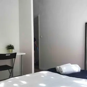 Apartment New Cozy With Private Bathroom P-room 1, Delft