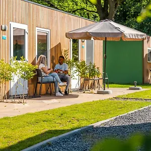 https://comfort-rooms-by-europarcs-het-amsterdamse-bos.thehaguehotels.net
