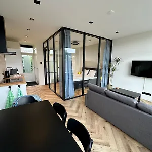 https://eight.zandvoort-hotels.com