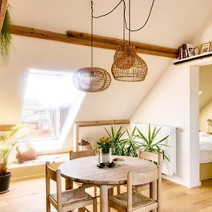https://cosy-appartement-with-sauna.hotelsghent.com